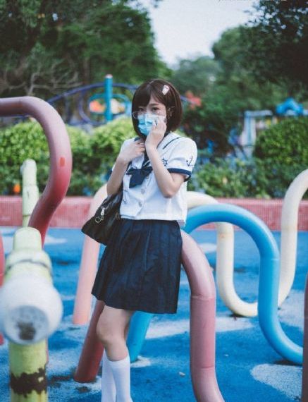 年轻的妈妈的朋友_剧情片免费全集观看