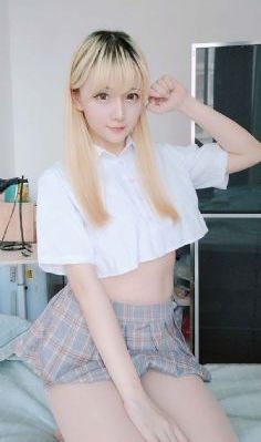 性感的女保姆_国语版高清