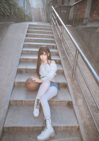 坑神偷拍美眉tp女厕嘘嘘_高清免费在线观看