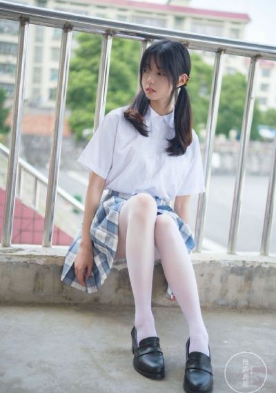 年轻嫂子7_1080P高清完整版