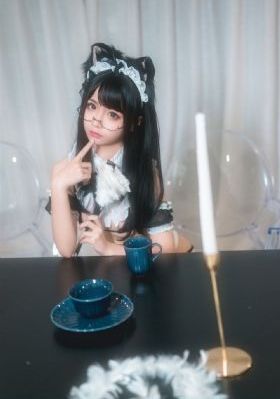 红衣小女孩在线观看完整恐怖版_剧情片最新电影在线观看