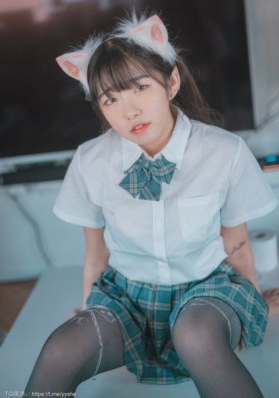 宝贝胸罩脱了让我揉你的胸视频_超清高清视频观看