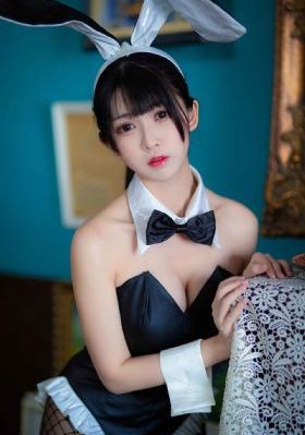 丝袜在线观看完整版_BD英语高清视频观看